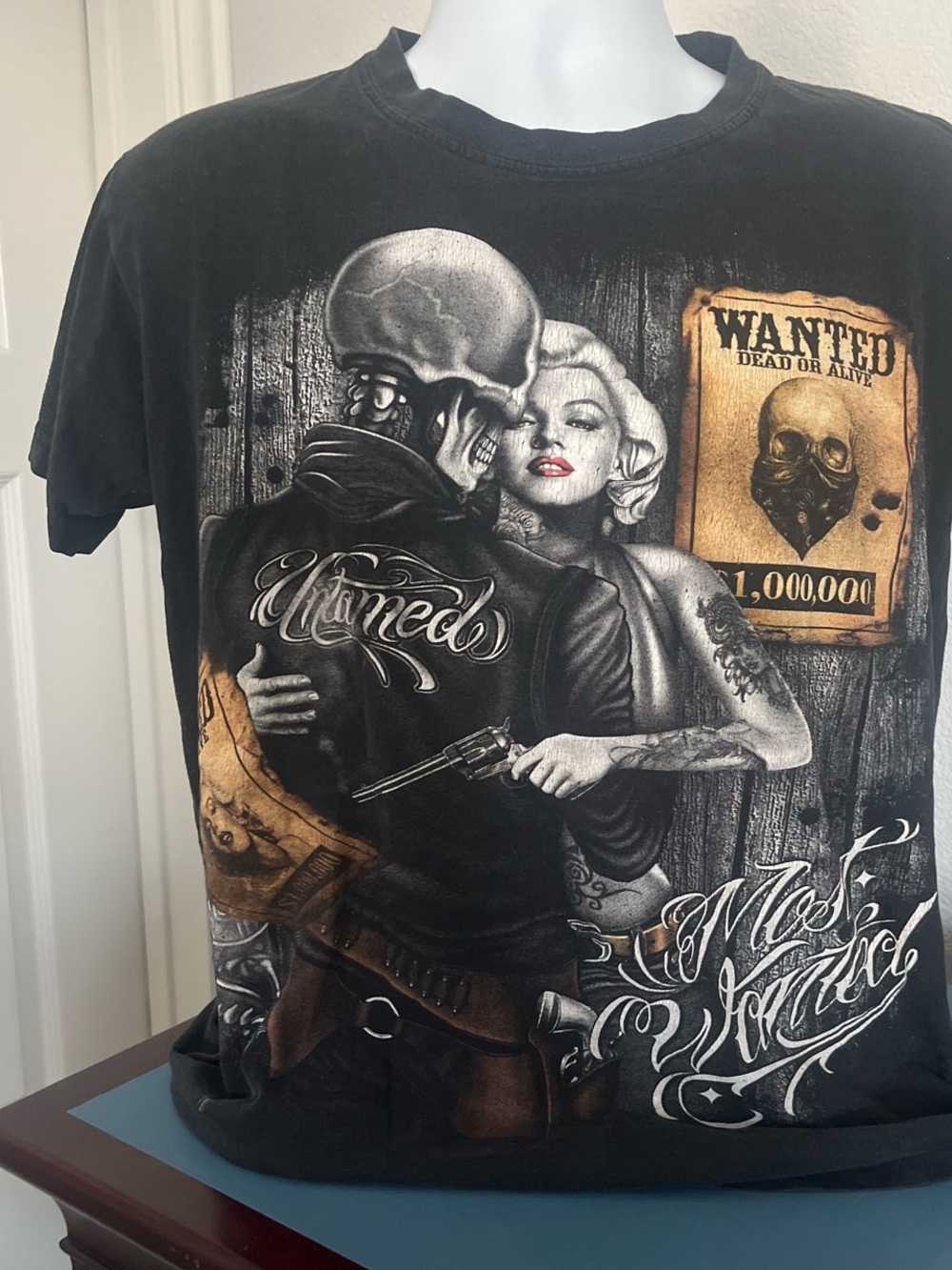 Black 'Wanted' Graphic Short-Sleeve Men's T-Shirt